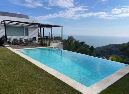 Piscien Begur Sa Tuna